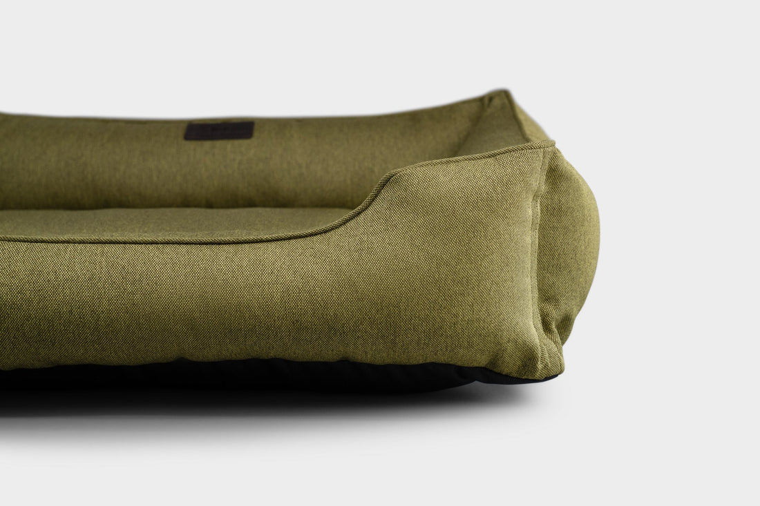 Chester & Lee | Cotton Sleeper Dog Bed Olive